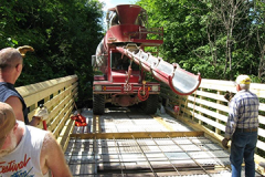 732-Guiding-the-truck-in